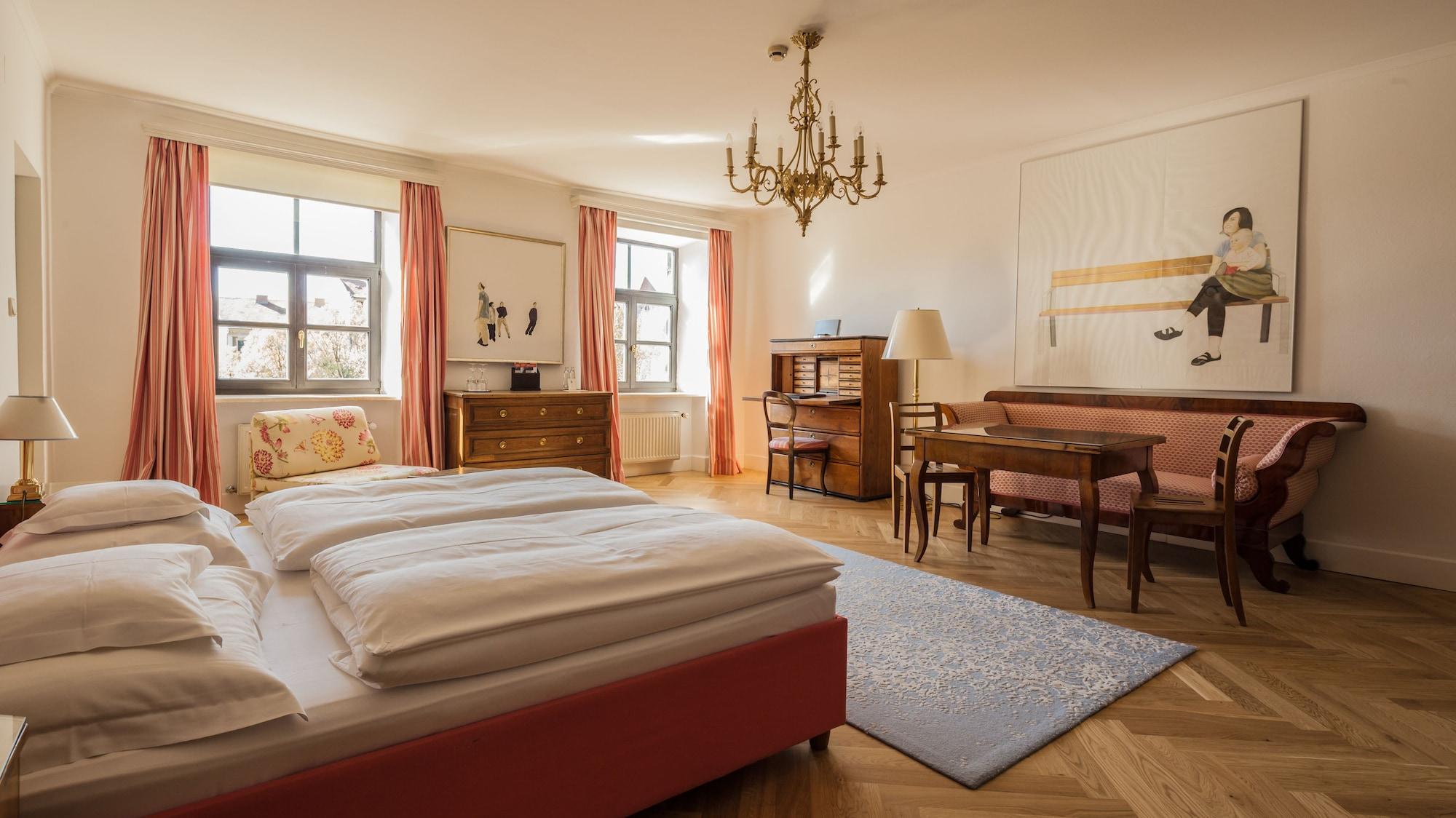 Schlossberghotel - Kunsthotel