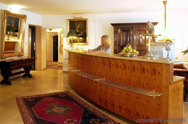 Schlossberghotel - Kunsthotel Hotel